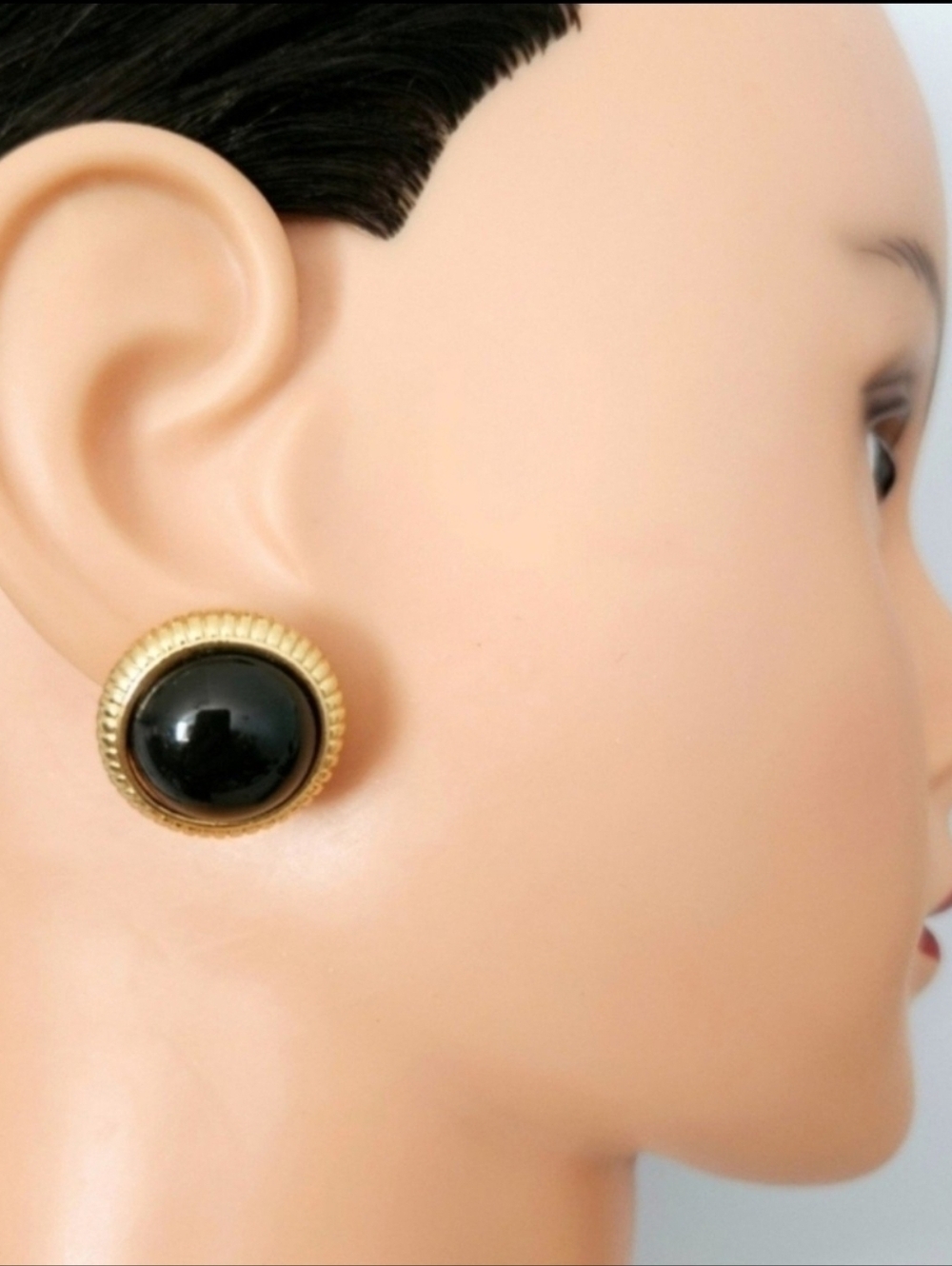 Vintage Avon Black and Gold Earrings